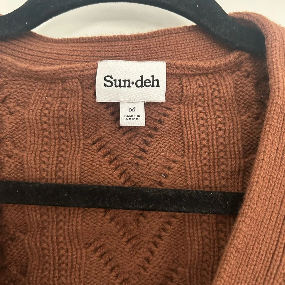 Aritzia Sunday Best Brown Cropped Cardigan Sweater - Picture 4 of 6